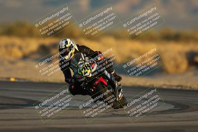 media/Dec-05-2025-CVMA Friday Practice (Fri) [[303bad9a84]]/3-Racer 3 (NRS)/Mock Race/